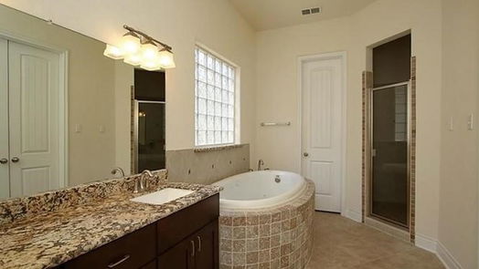 Houston 2-story, 0-bed 120 Marble Staff Court-idx