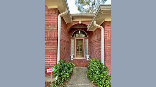 Houston 1-story, 2-bed 14245 Champions Drive-idx