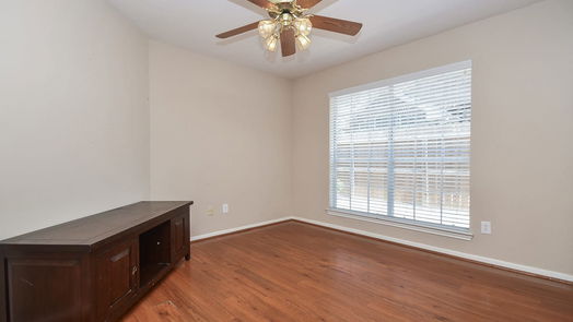 Houston 1-story, 3-bed 6614 Tournament Drive-idx