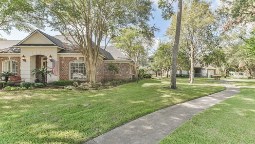 Houston 1-story, 3-bed 9 Villa Bend Drive-idx