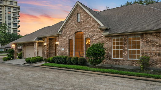 Houston 1-story, 3-bed 82 Champion Villa Drive-idx