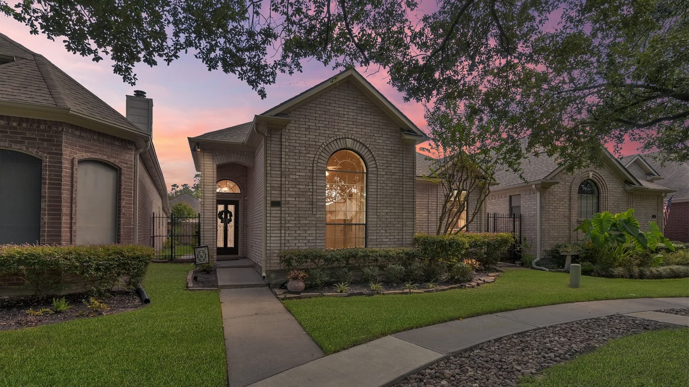 Houston 1-story, 3-bed 6823 Tournament Drive-idx