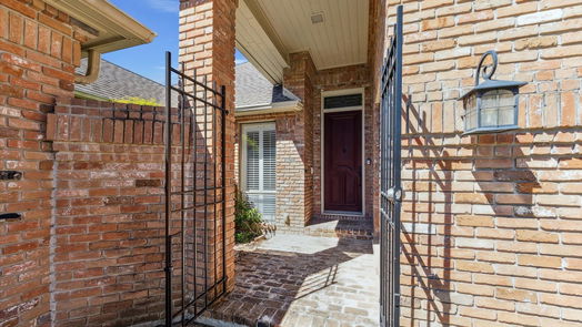 Houston 1-story, 3-bed 5118 Olympia Fields Lane-idx