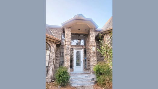 Houston 2-story, 4-bed 6718 Blue Hills Road-idx