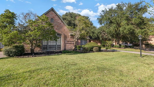 Houston 1-story, 3-bed 5106 Olympia Fields Lane-idx