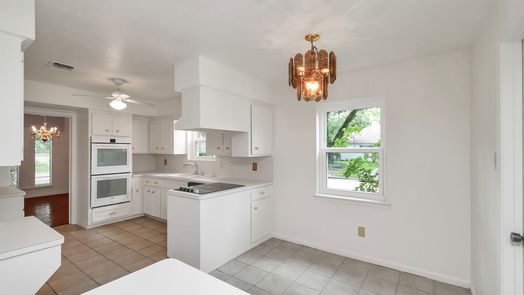 Houston null-story, 4-bed 13234 Holston Hills Drive-idx