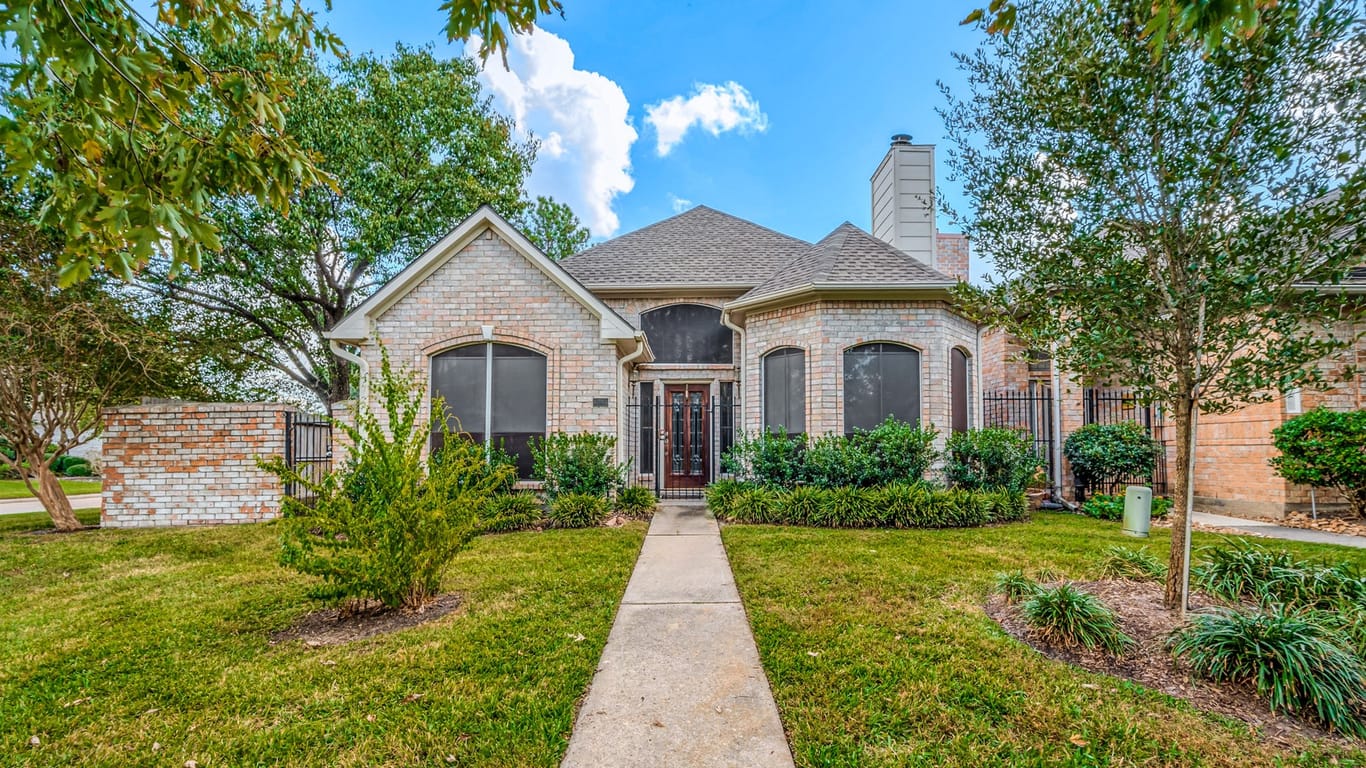 Houston null-story, 3-bed 6845 Tournament Drive-idx