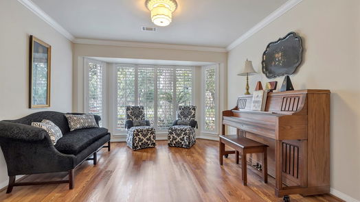 Houston 2-story, 6-bed 5403 Mount Royal Circle-idx