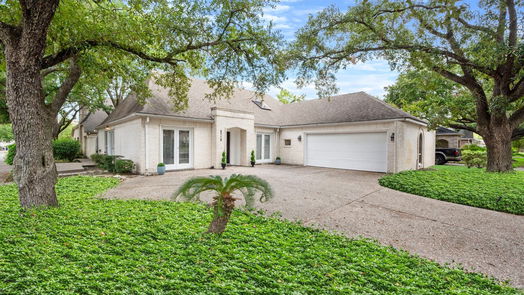Houston 1-story, 2-bed 5718 Champions Glen Drive-idx