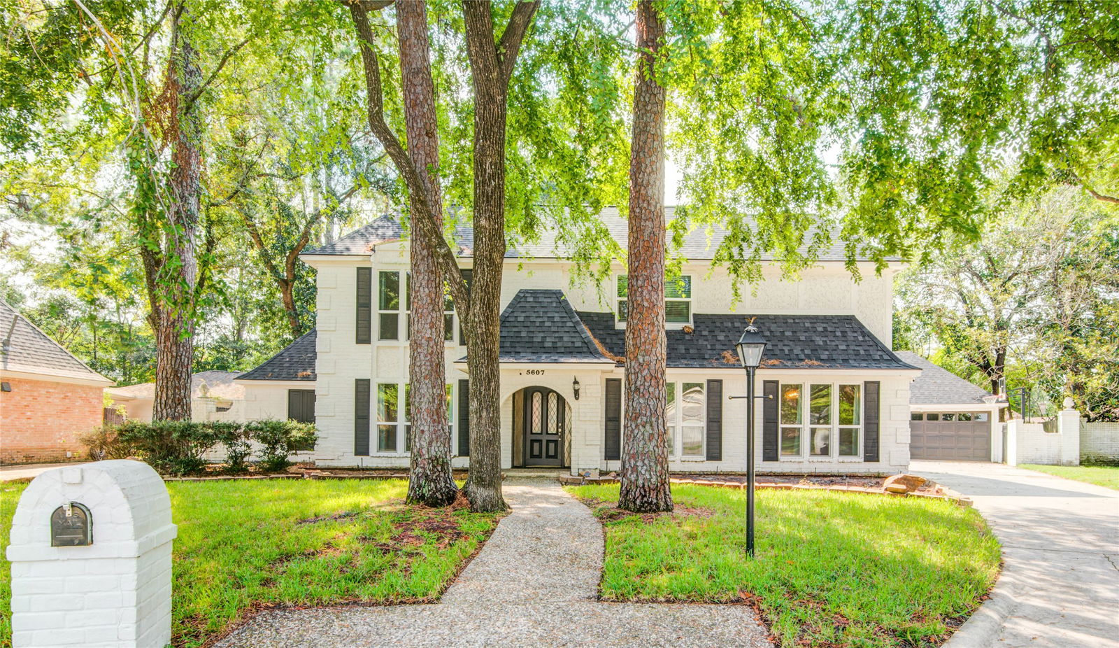 Houston 2-story, 4-bed 5607 Court Of York-idx