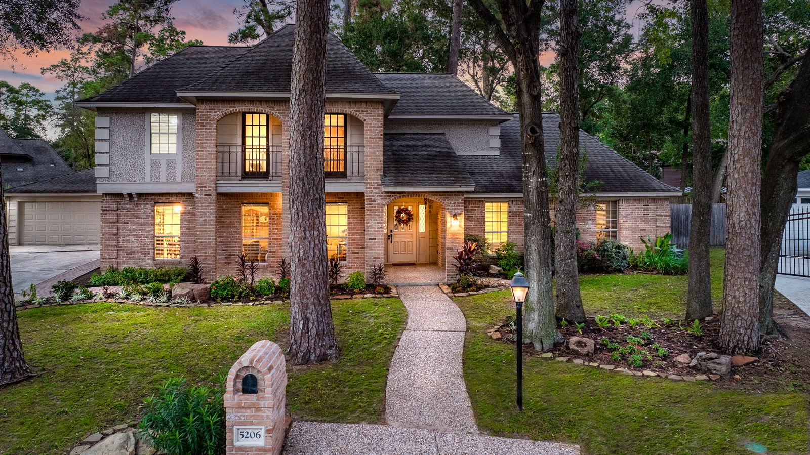 Houston 2-story, 4-bed 5206 Westerham Place-idx