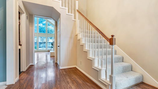 Houston 2-story, 4-bed 5602 Court Of York-idx