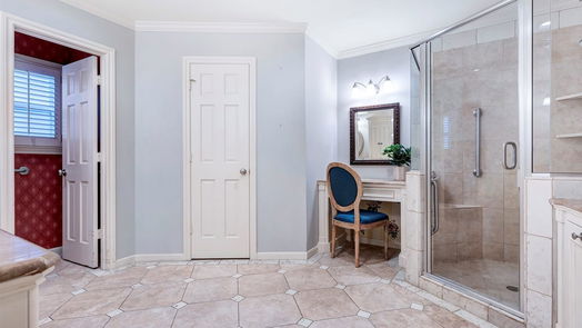 Houston 2-story, 4-bed 5602 Court Of York-idx