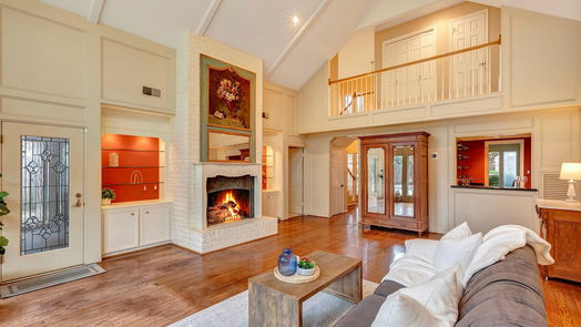 Houston 2-story, 4-bed 5602 Court Of York-idx