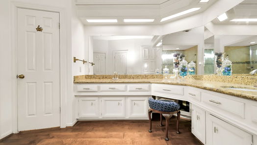 Houston 2-story, 4-bed 6715 FAWNCLIFF Drive-idx