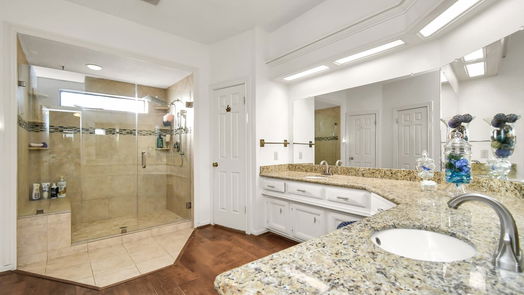 Houston 2-story, 4-bed 6715 FAWNCLIFF Drive-idx