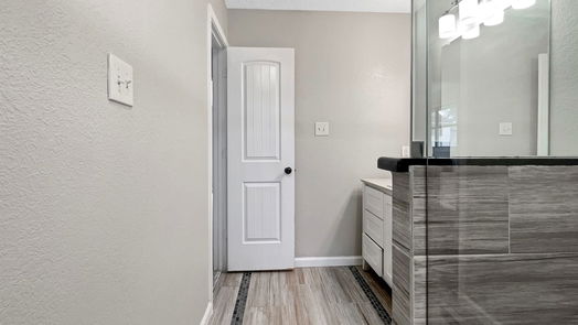 Houston 2-story, 4-bed 10910 Fawnview Drive-idx