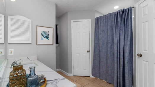 Houston 2-story, 4-bed 13103 Mills Bend Street-idx