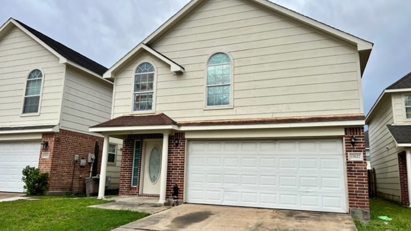 Houston 2-story, 3-bed 11827 E Galwan Circle-idx