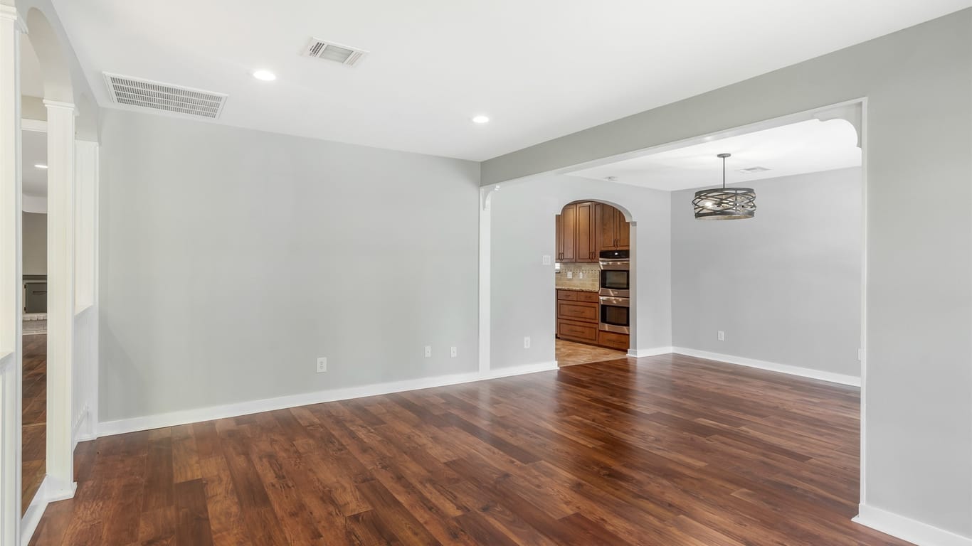 Houston 2-story, 5-bed 10514 Brentway Drive-idx