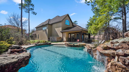 Houston 2-story, 5-bed 15810 Martha Springs Court-idx