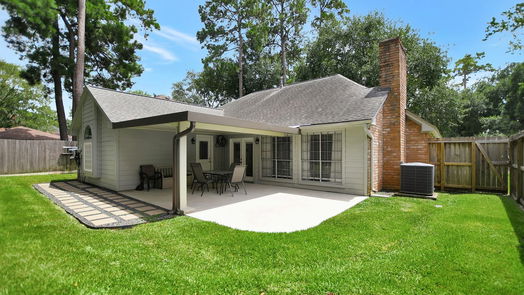 Houston 1-story, 3-bed 15018 River Park Drive-idx