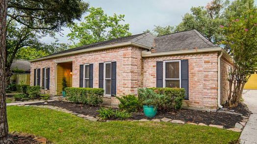 Houston 1-story, 4-bed 8207 Wimbledon Lane-idx