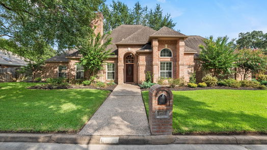 Houston 2-story, 3-bed 11622 Aspenway Drive-idx