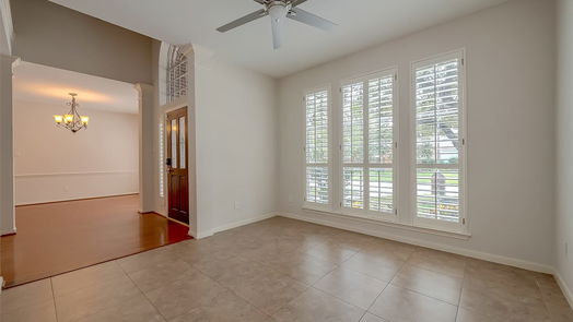 Houston 2-story, 5-bed 11506 Lakewood Place-idx