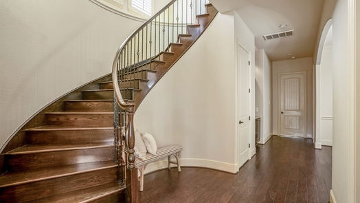 Houston 2-story, 5-bed 15810 Martha Springs Court-idx