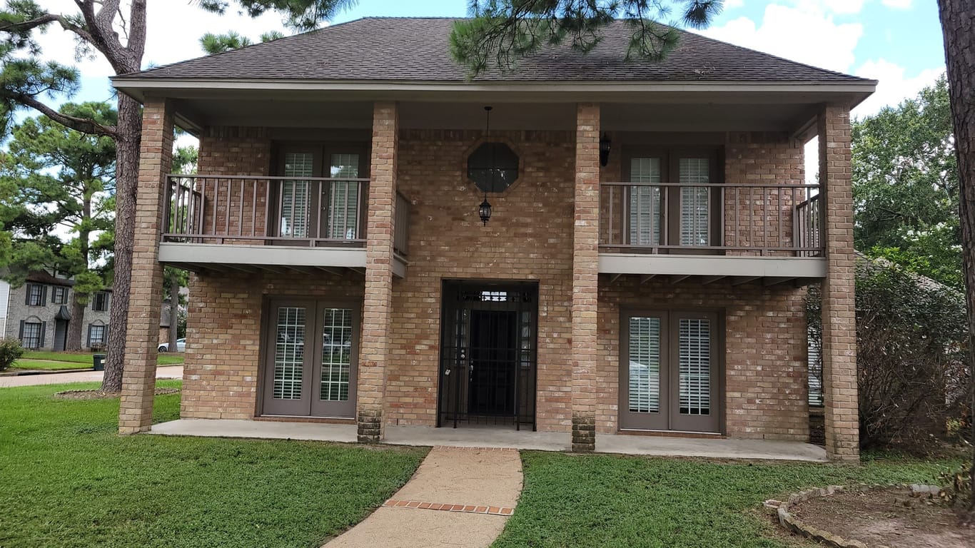 Houston 2-story, 4-bed 12003 Barrycliff Court-idx