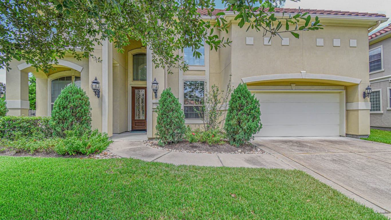 Houston 2-story, 4-bed 15611 Lake Iris Drive-idx