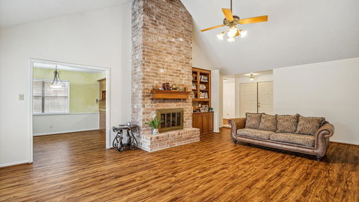 Houston 1-story, 3-bed 15118 Rolling Oaks Drive-idx