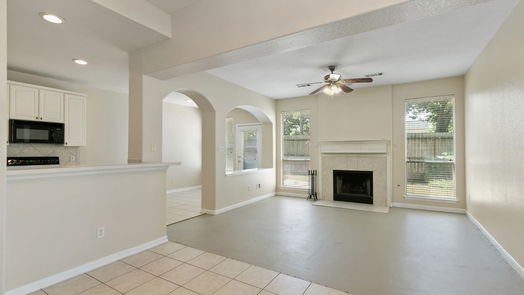 Houston 1-story, 3-bed 10231 Thornleaf Lane-idx