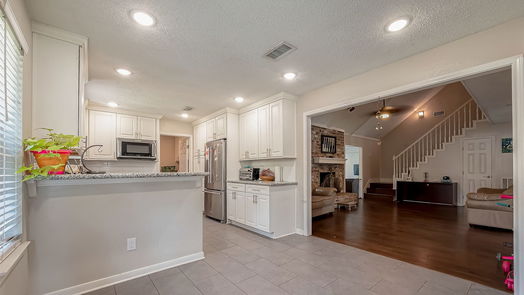 Houston 2-story, 4-bed 14507 Ravenhurst Lane-idx