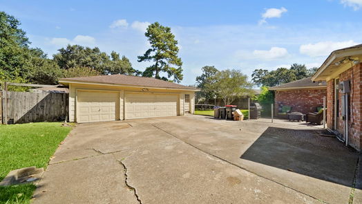 Houston 1-story, 4-bed 8122 Wimbledon Lane-idx