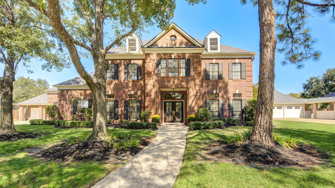 Houston 2-story, 5-bed 14702 Sandy Creek Drive-idx