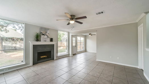 Houston 2-story, 3-bed 10346 Timberloch Drive-idx