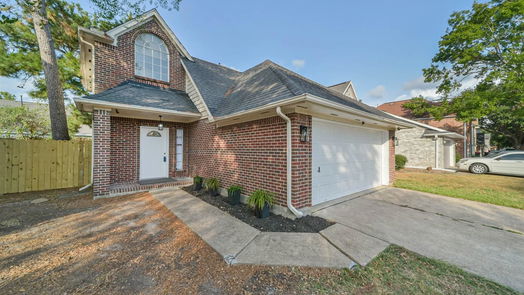 Houston 2-story, 3-bed 10346 Timberloch Drive-idx