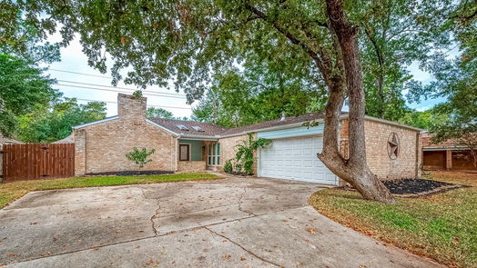 Houston null-story, 3-bed 14803 Spring Lake Drive-idx