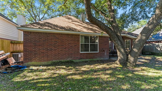 Houston 1-story, 3-bed 16122 Charter Rock Drive-idx