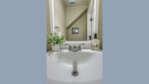Houston 2-story, 4-bed 11702 Spring Villa Drive-idx