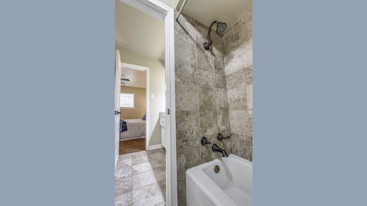 Houston 2-story, 4-bed 11702 Spring Villa Drive-idx
