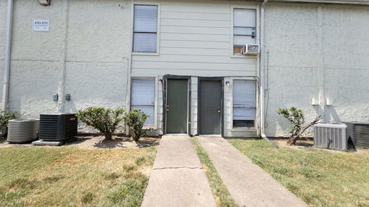 Houston 2-story, 3-bed 8707 Village Of Fondren Drive-idx