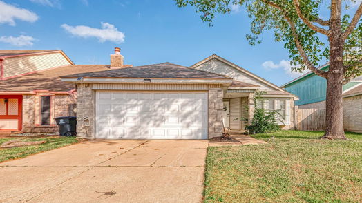Houston 1-story, 3-bed 8302 Sandy Glen Lane-idx