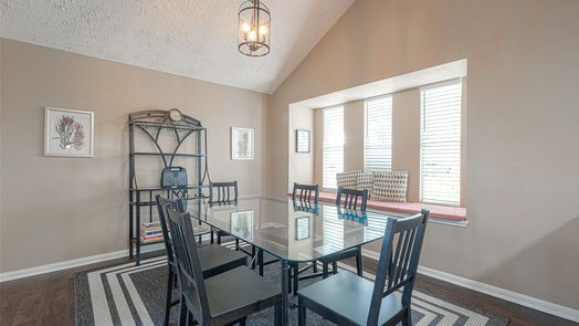 Houston 1-story, 3-bed 8302 Sandy Glen Lane-idx
