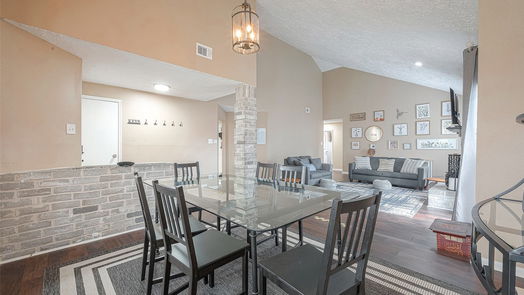 Houston 1-story, 3-bed 8302 Sandy Glen Lane-idx