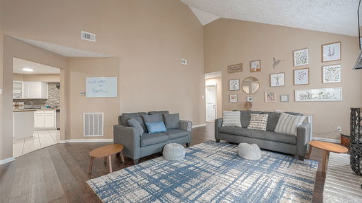 Houston 1-story, 3-bed 8302 Sandy Glen Lane-idx