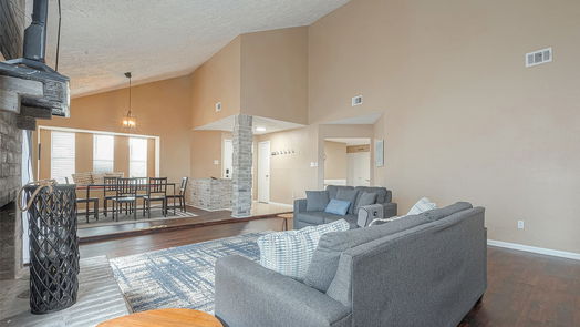 Houston 1-story, 3-bed 8302 Sandy Glen Lane-idx