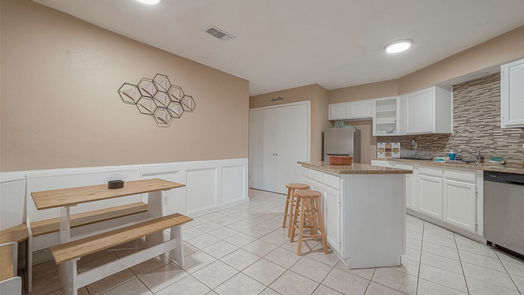 Houston 1-story, 3-bed 8302 Sandy Glen Lane-idx